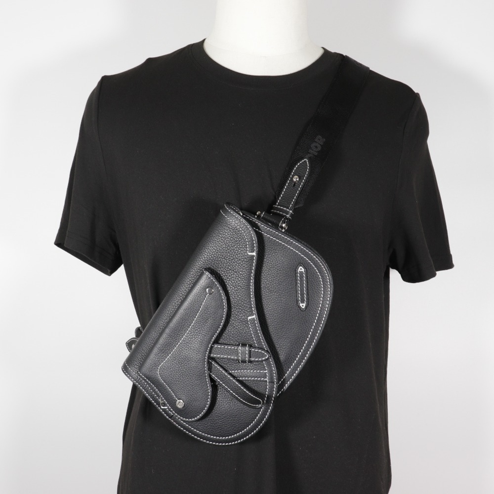 DIOR Black Hobo Bag - Picture 9 of 10